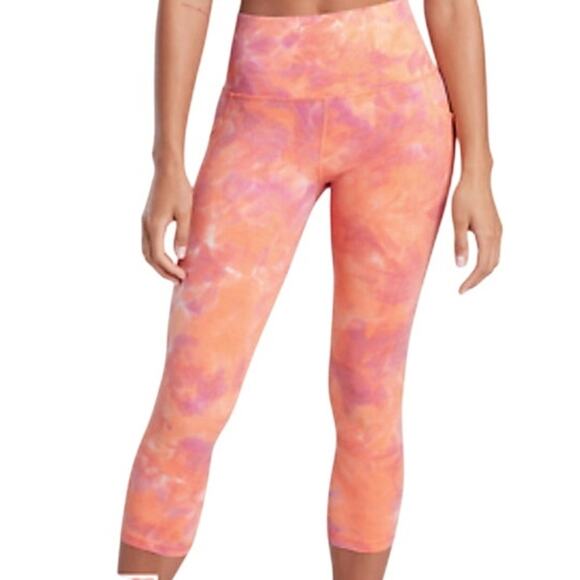 Athleta Salutation Stash Pocket II Textured Capri Coral Women's Size Medium NWT - Picture 1 of 12
